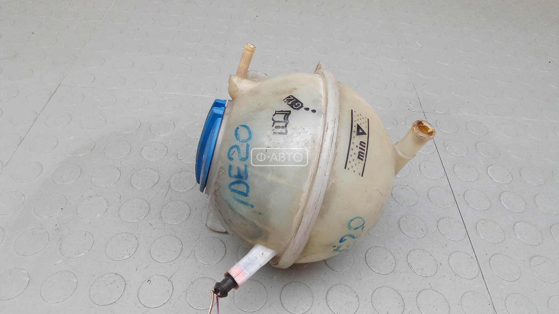 Бачок расширительный