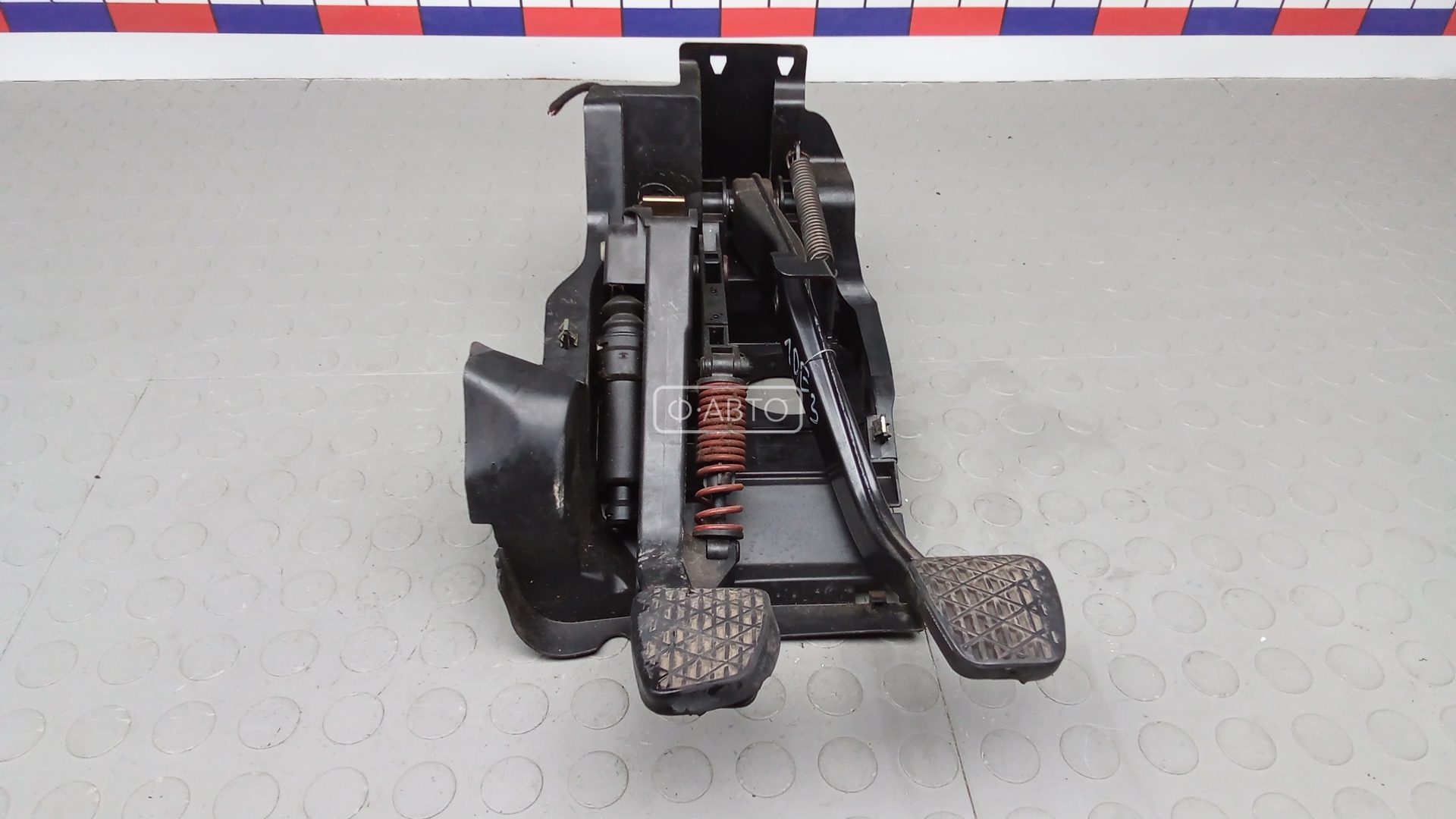 Педальный узел