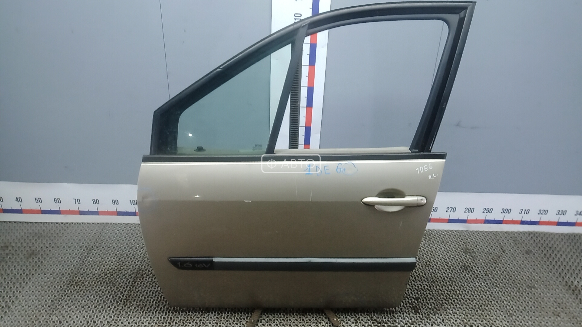 Дверь передняя левая RENAULT SCENIC