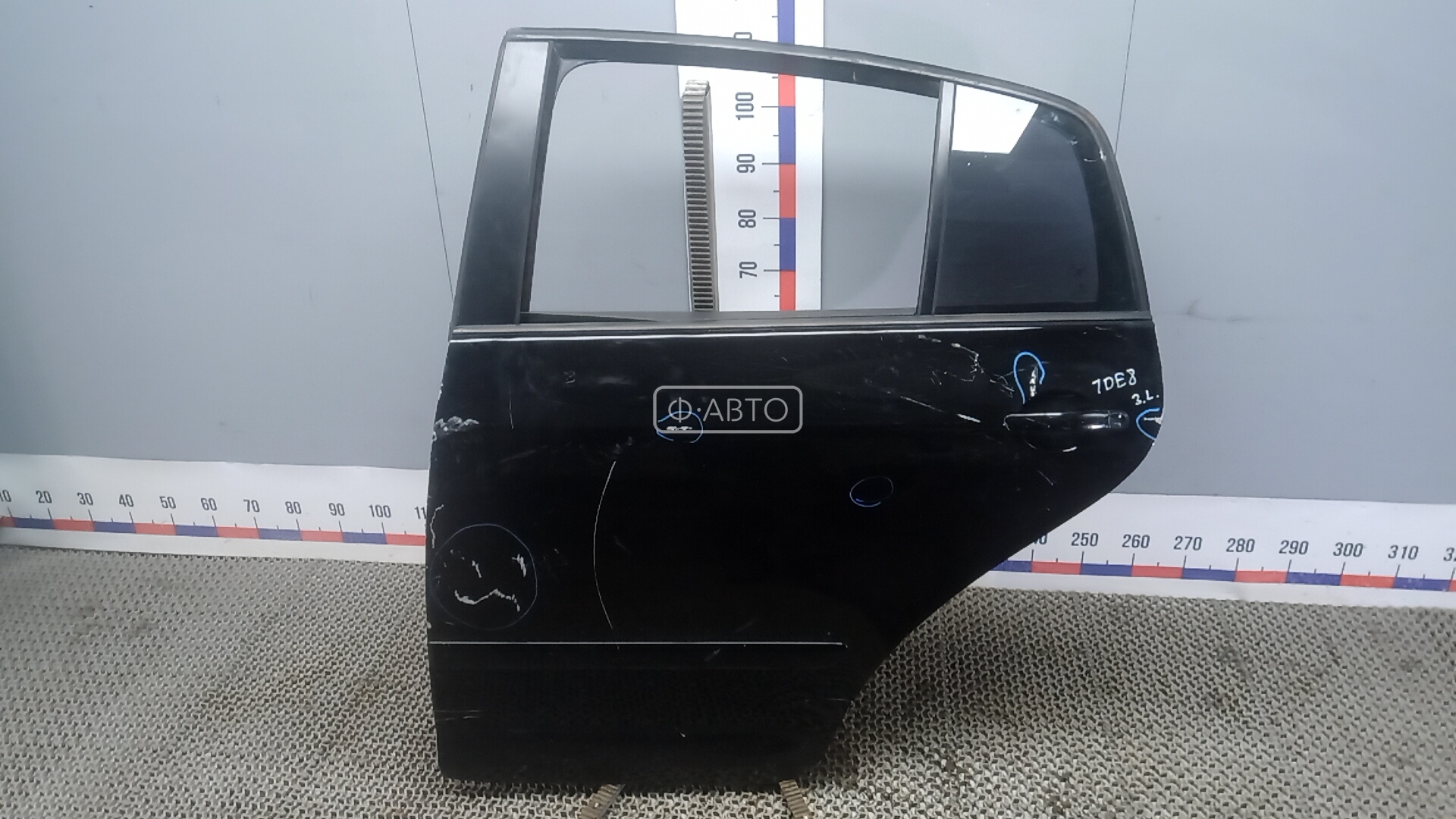 Дверь задняя левая