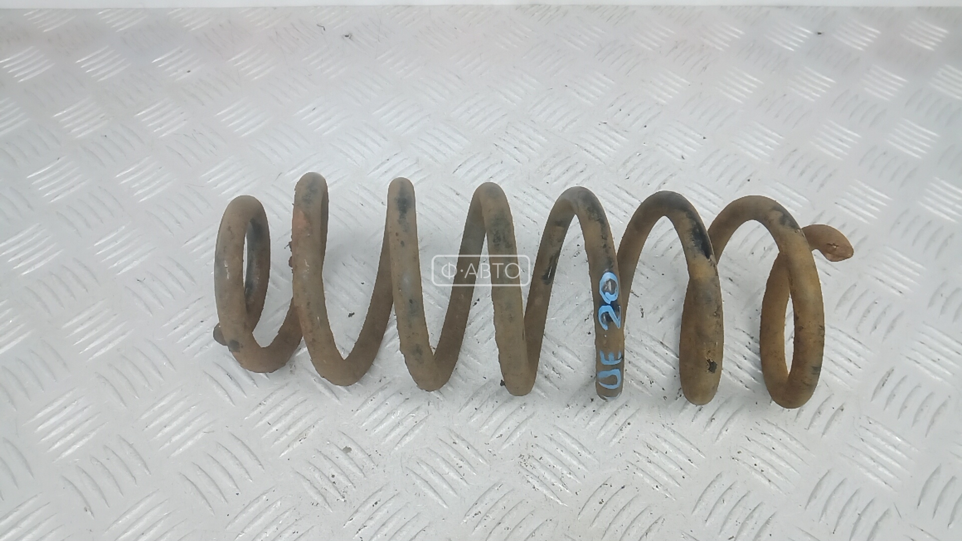 Пружина задняя