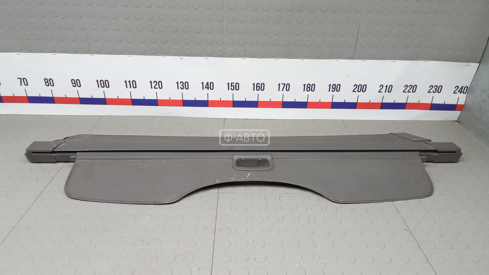 Шторка багажника