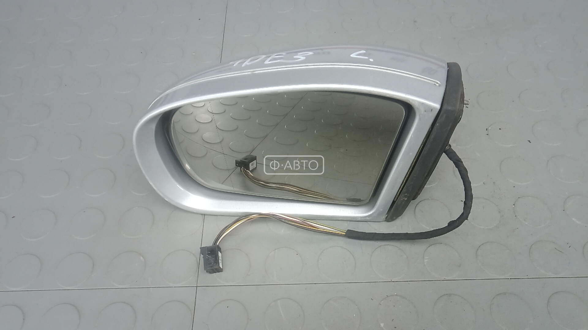 Зеркало наружное левое