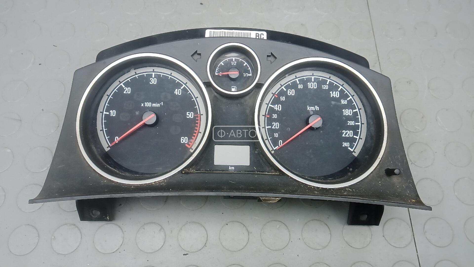 Щиток приборов