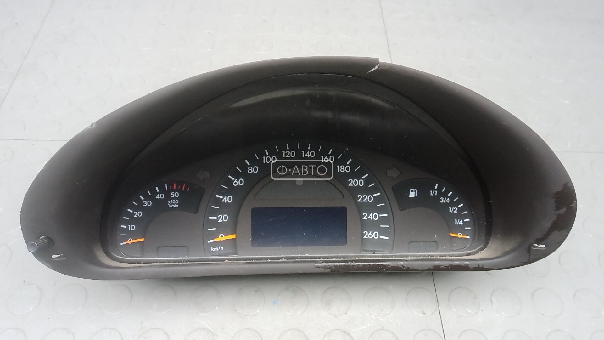 Щиток приборов