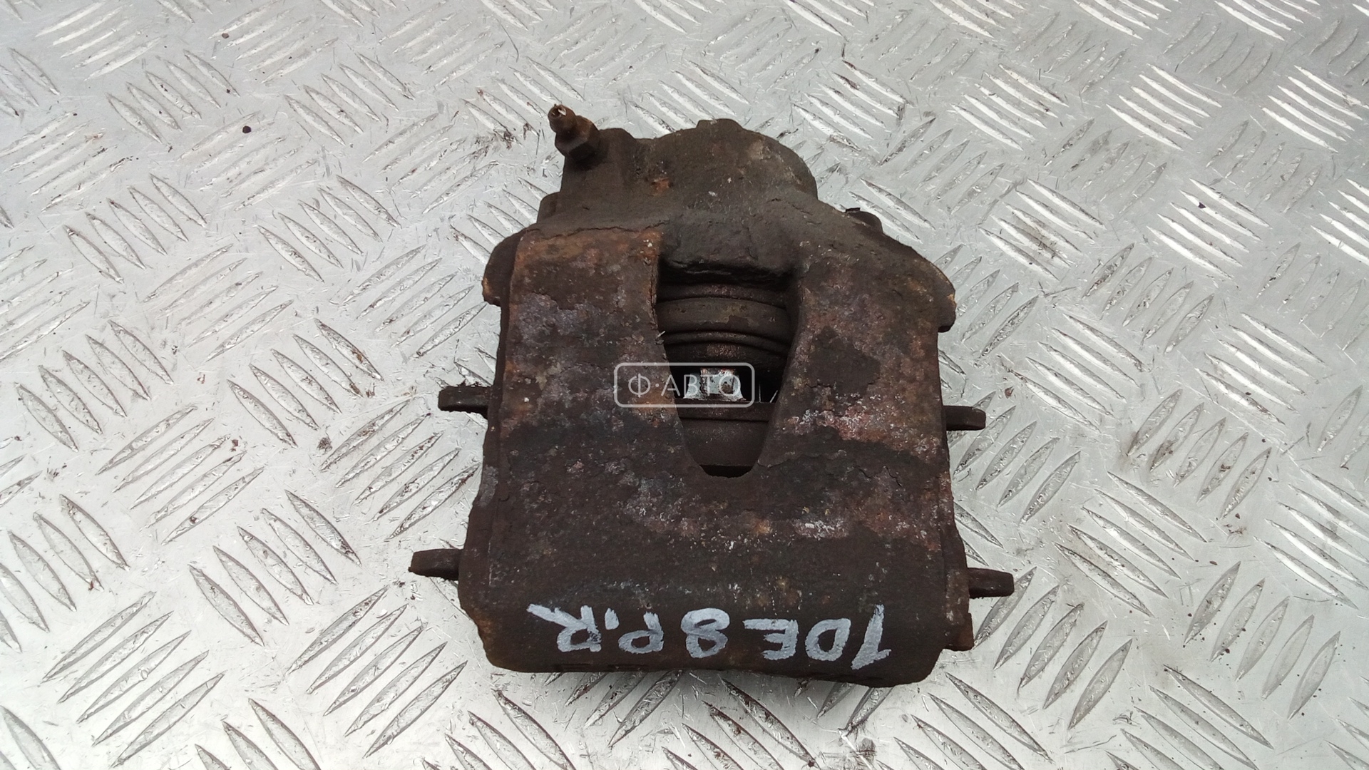 Суппорт тормозной передний правый