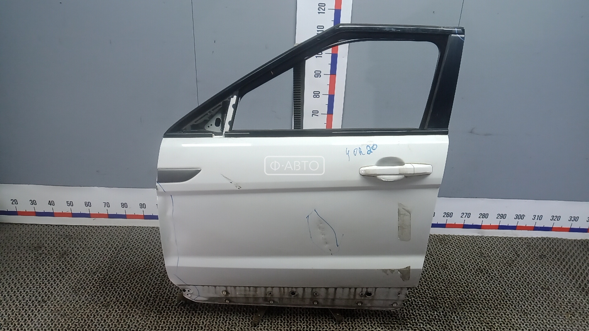 Дверь передняя левая