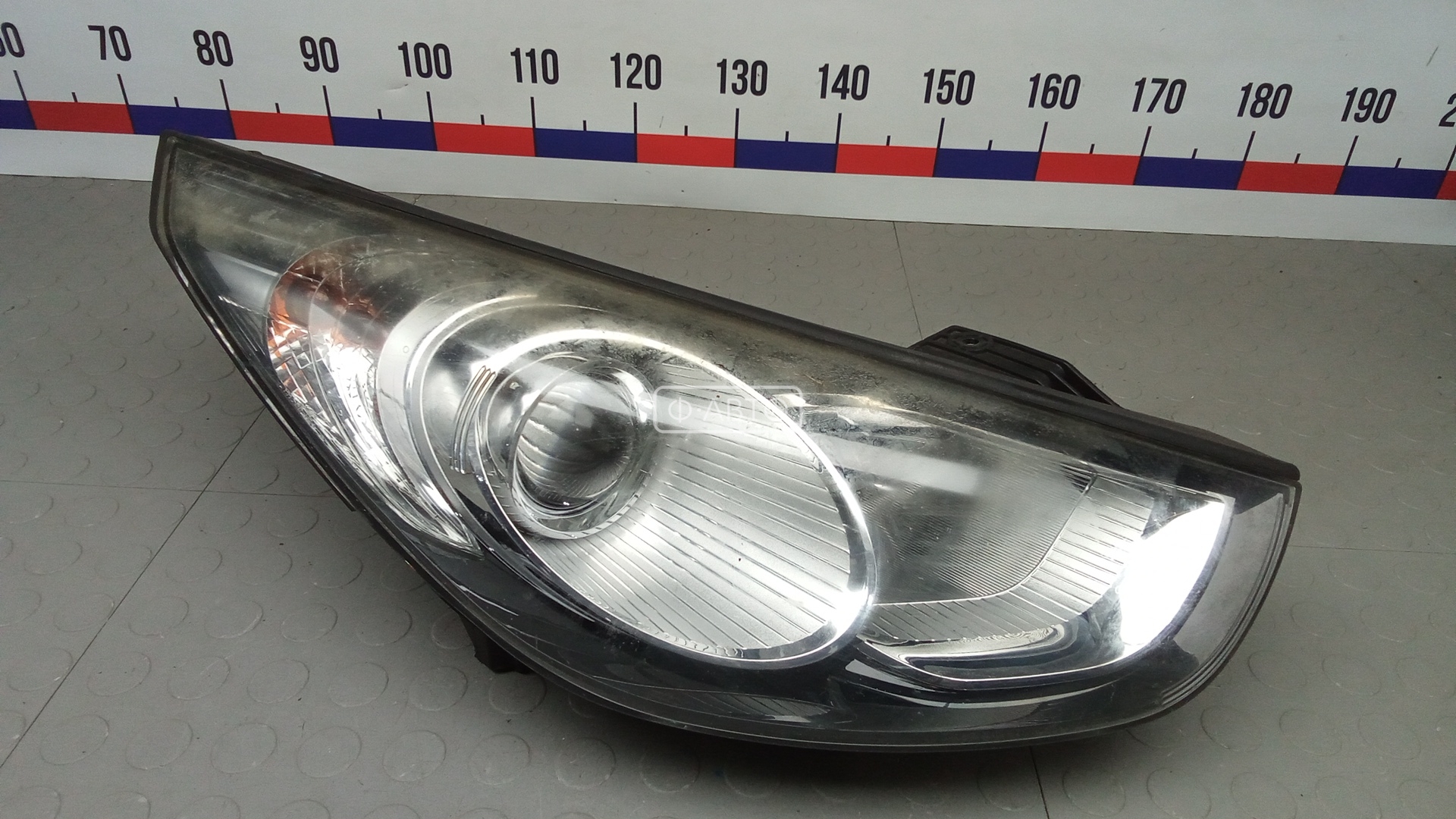 Фара правая HYUNDAI IX35
