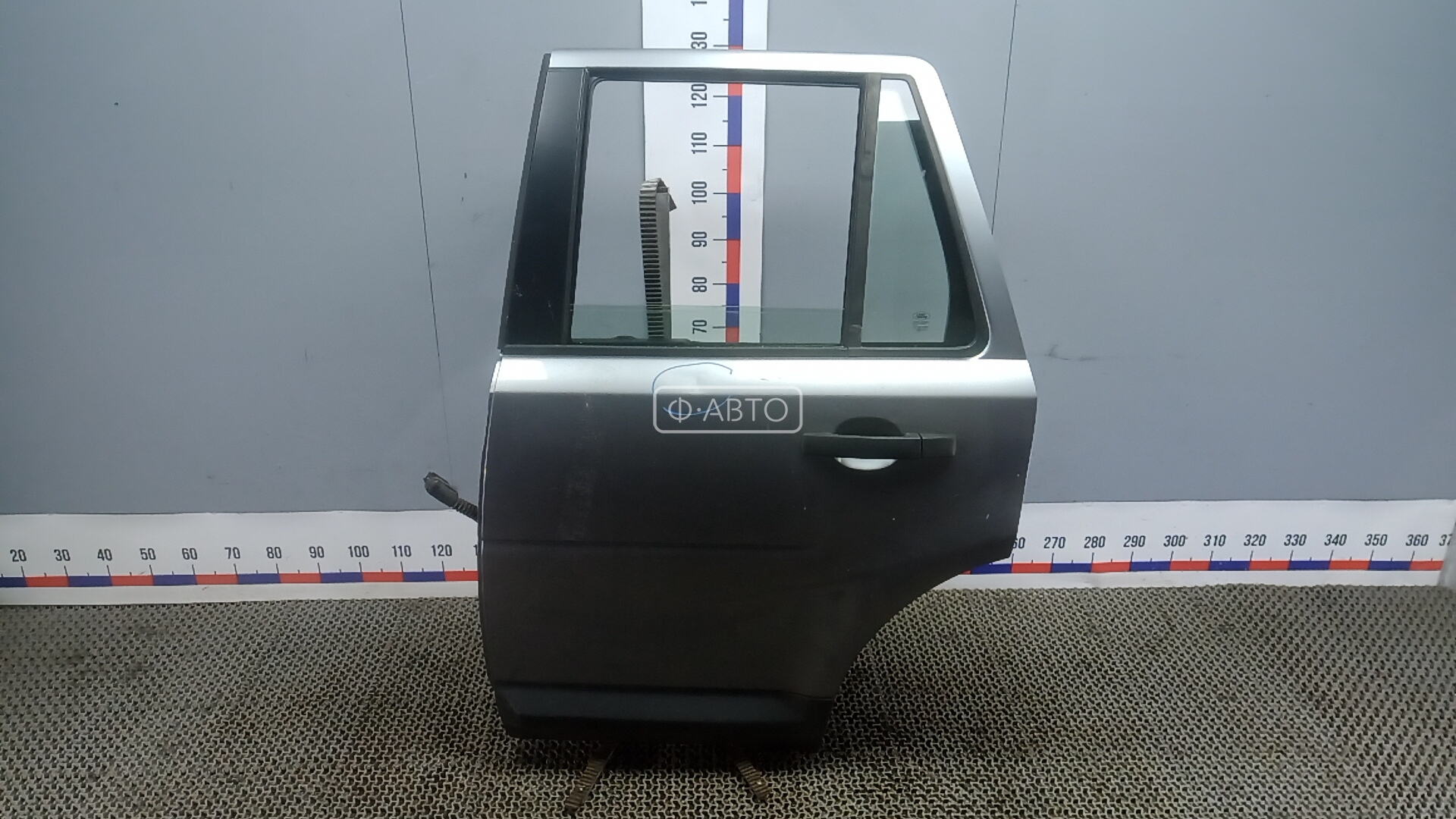 Дверь задняя левая