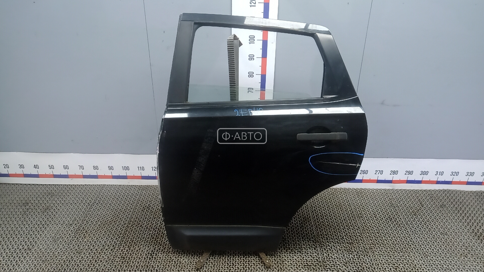 Дверь задняя левая