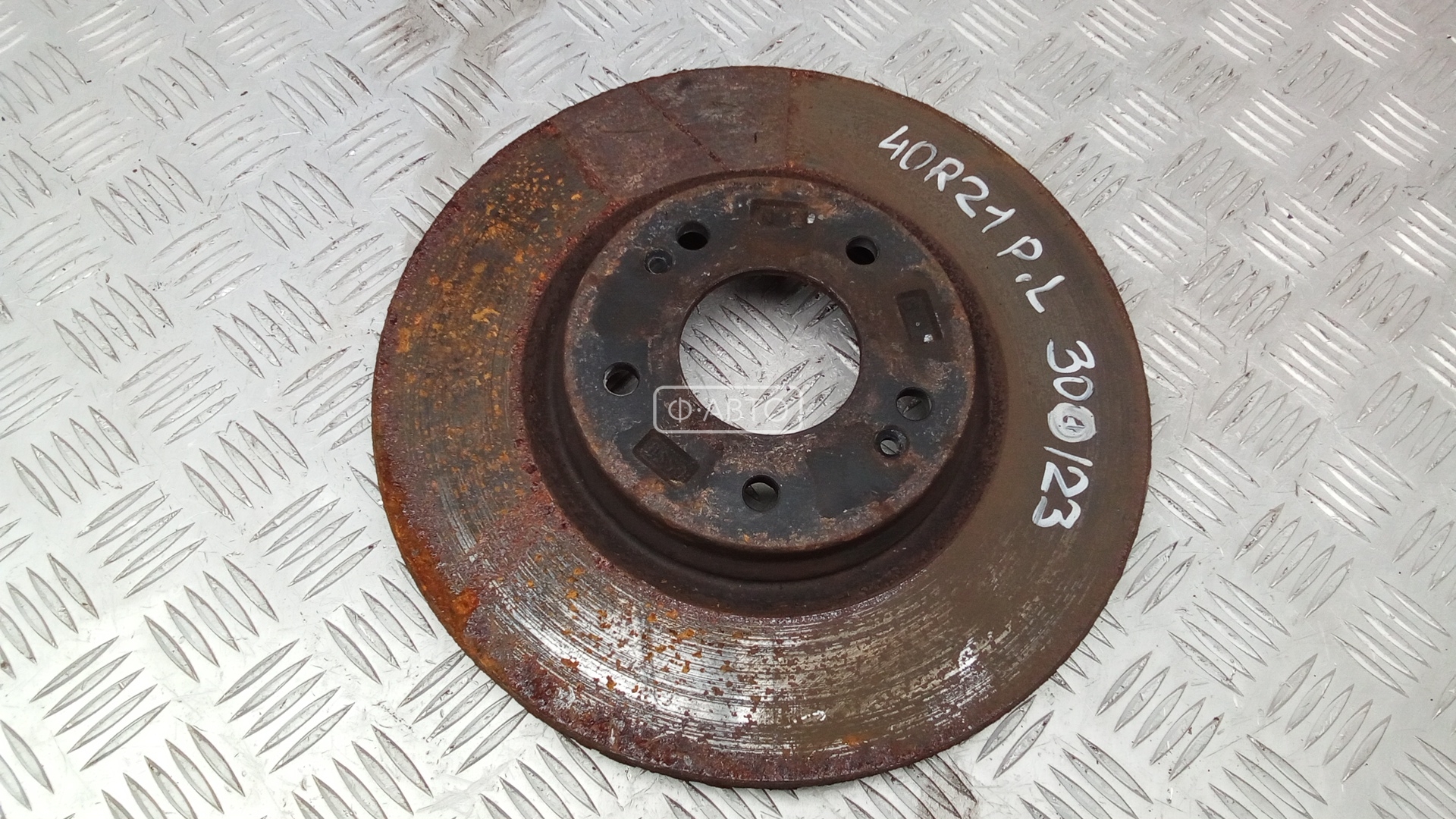 Диск тормозной передний