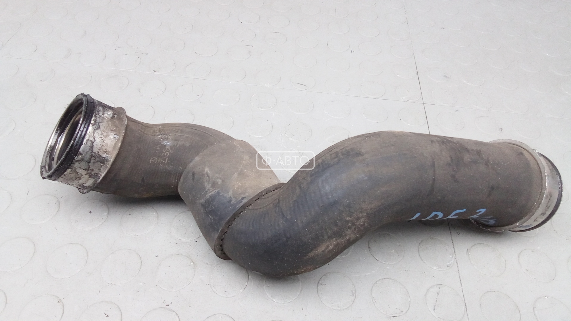 Патрубок интеркулера