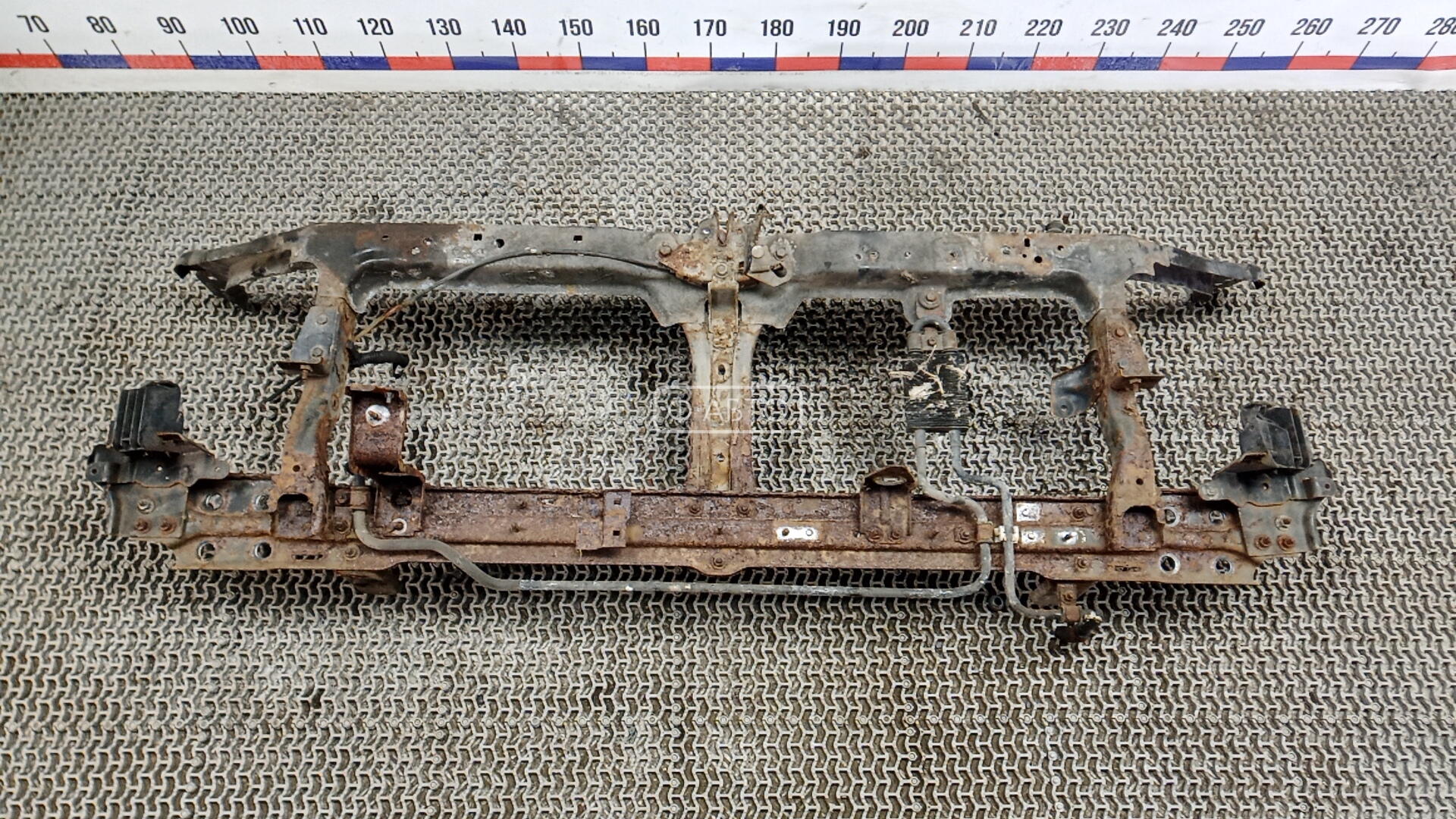 Передняя панель крепления облицовки (телевизор)