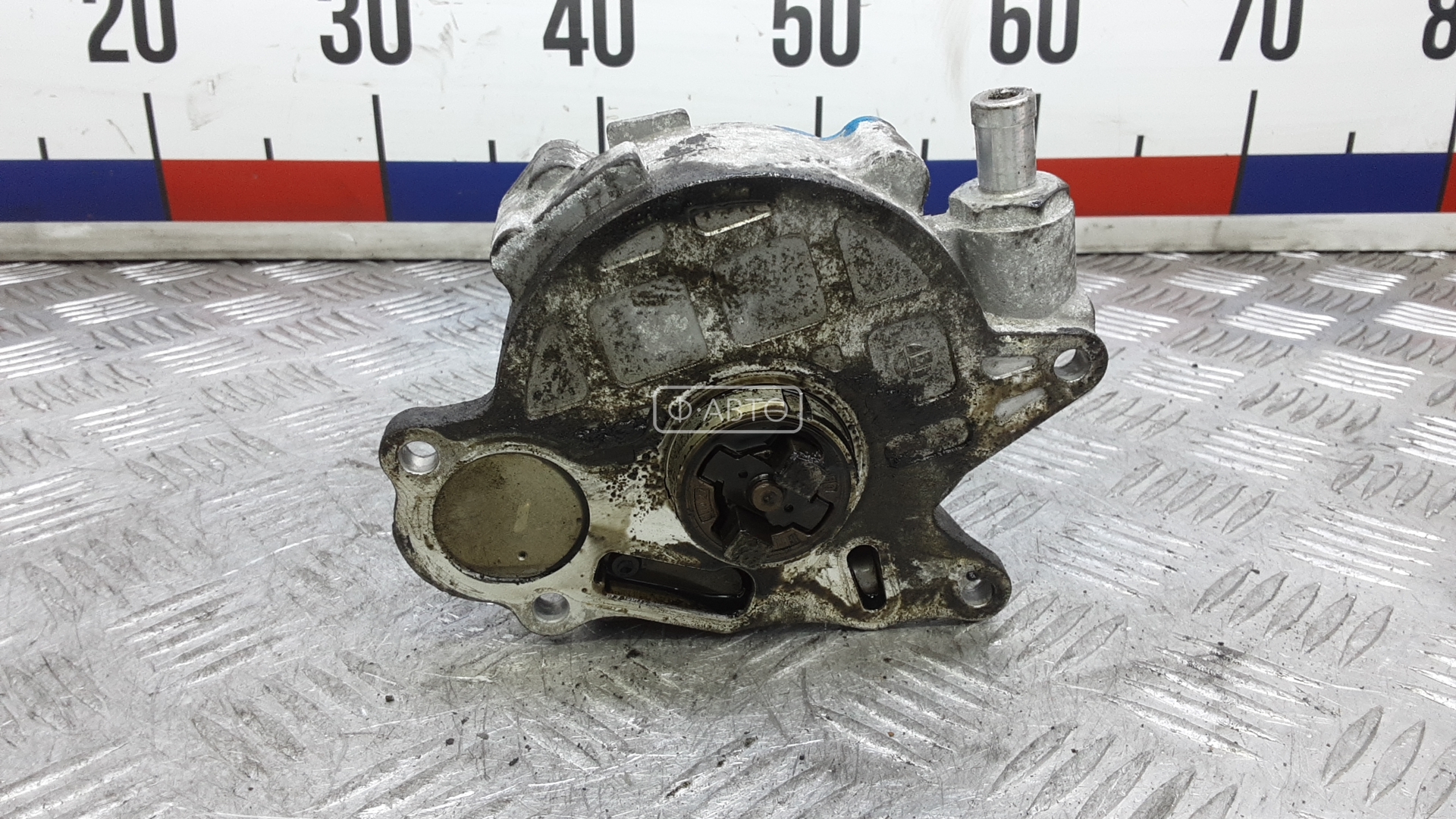 Насос вакуумный