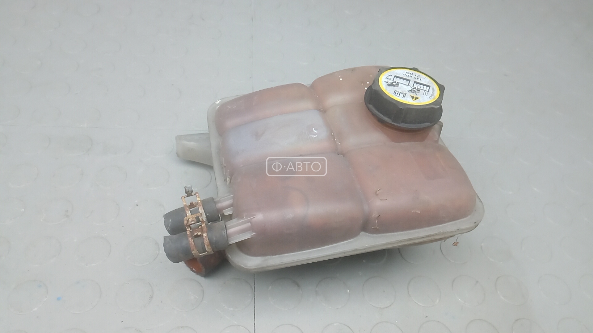 Бачок расширительный