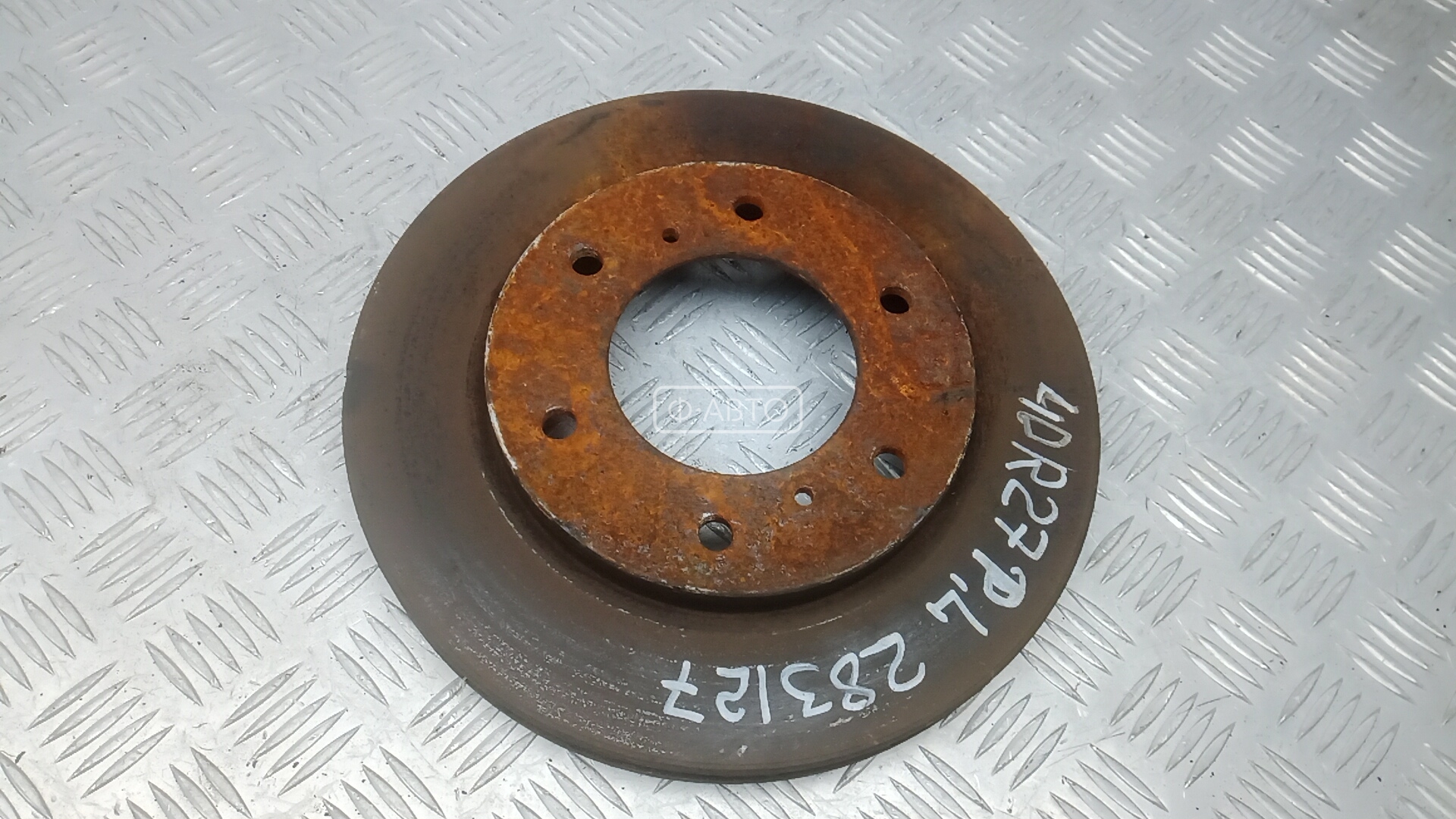 Диск тормозной передний