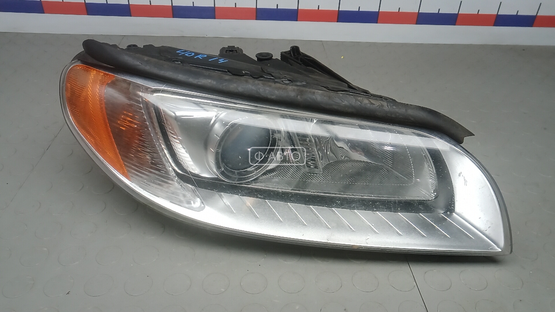 Фара правая VOLVO S80 2