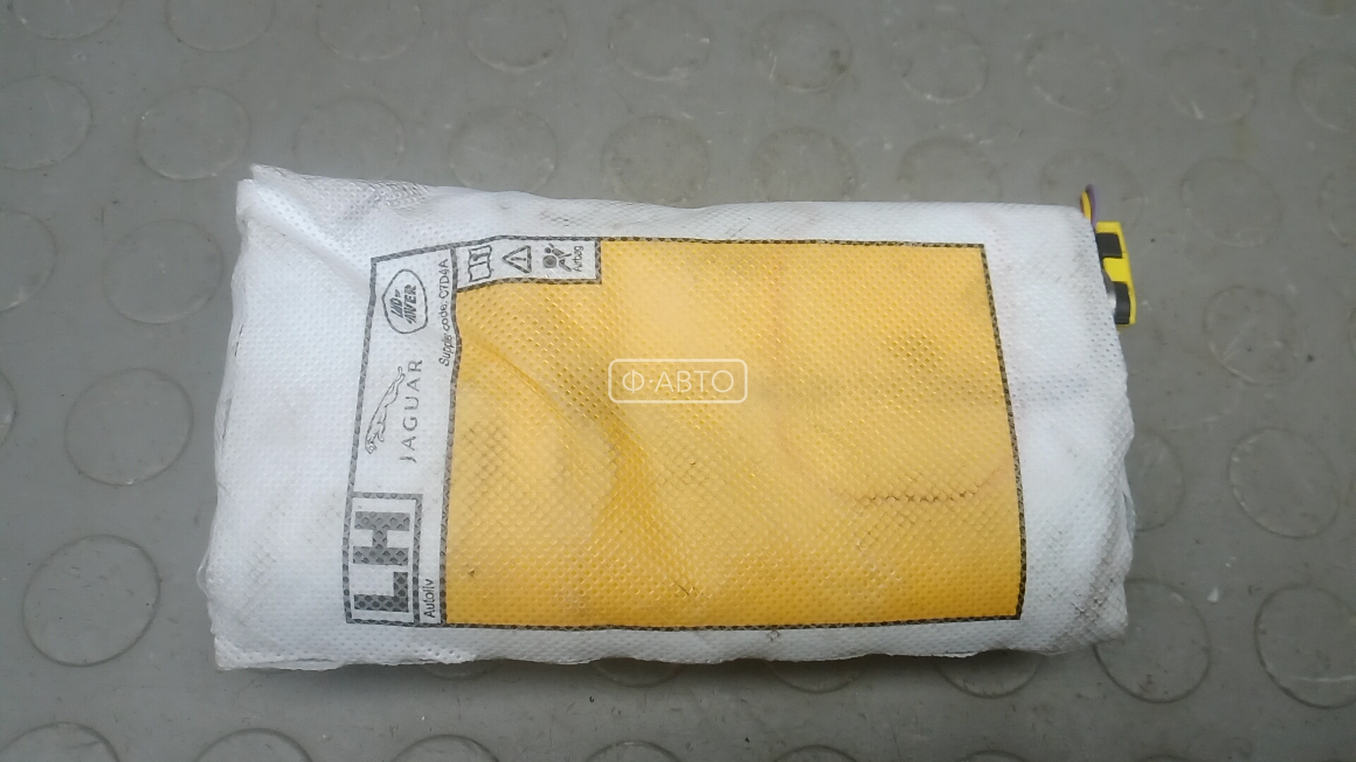 Подушка сидения водителя