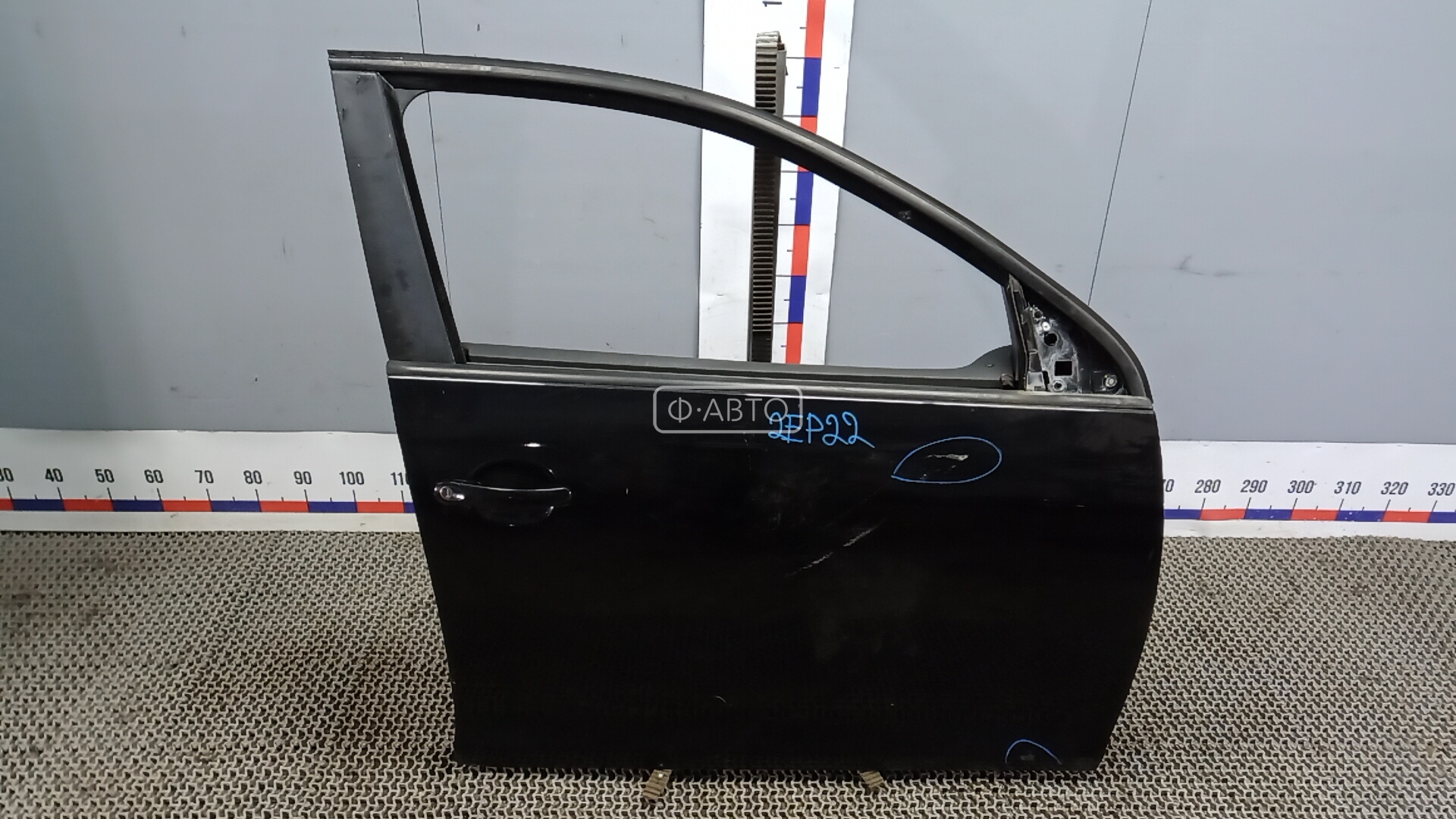 Дверь передняя правая