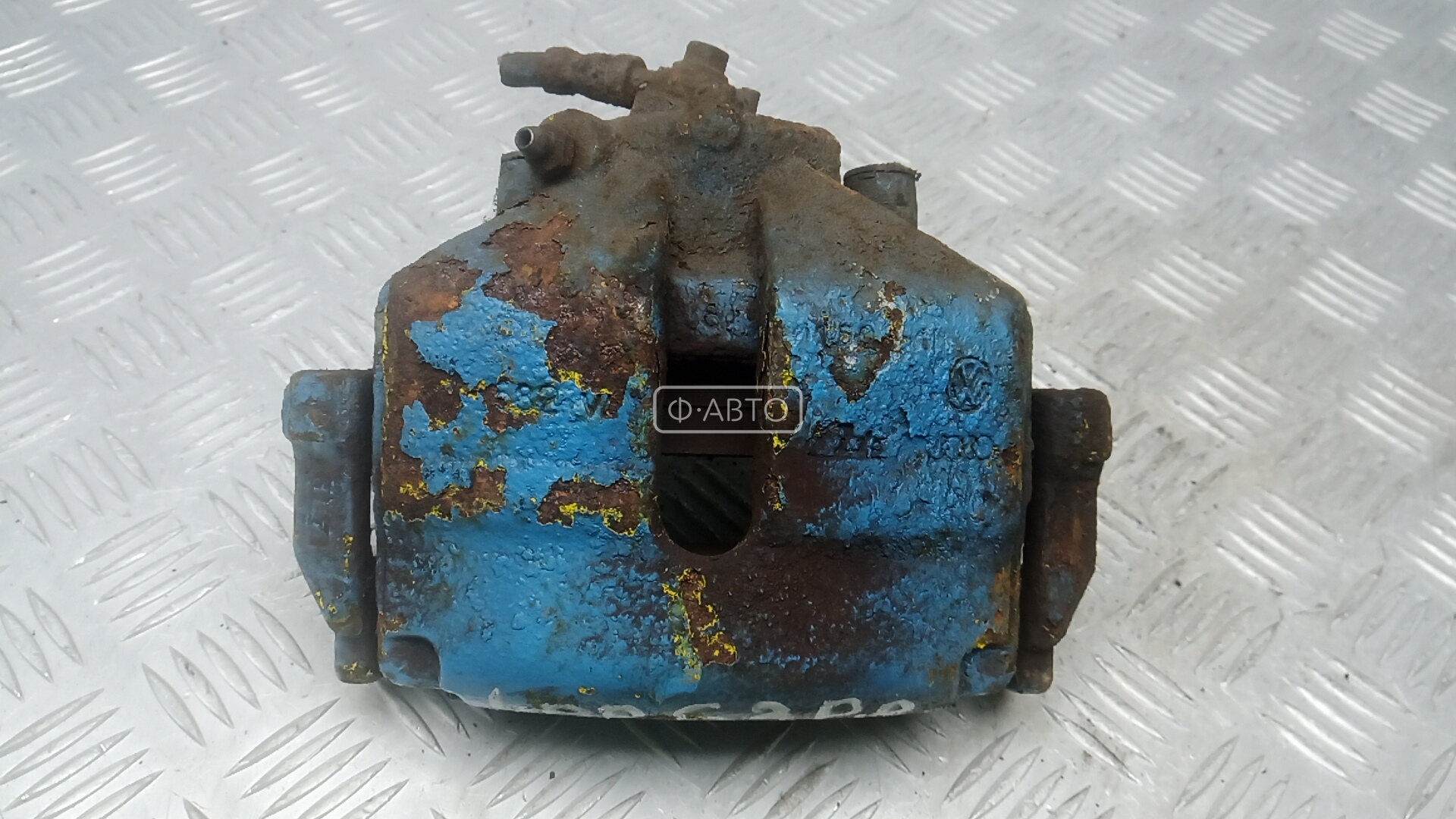 Суппорт тормозной передний правый