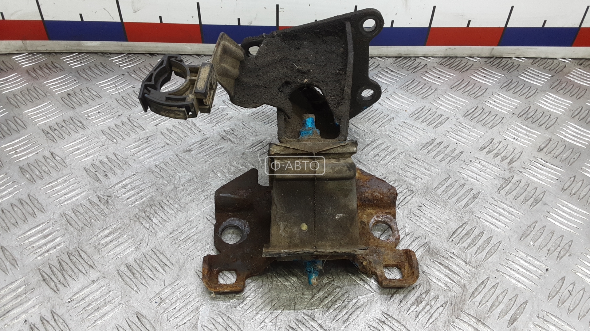 Подушка двигателя дизельная