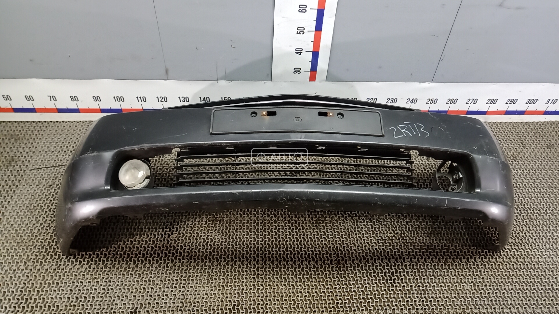 Бампер передний TOYOTA PRIUS