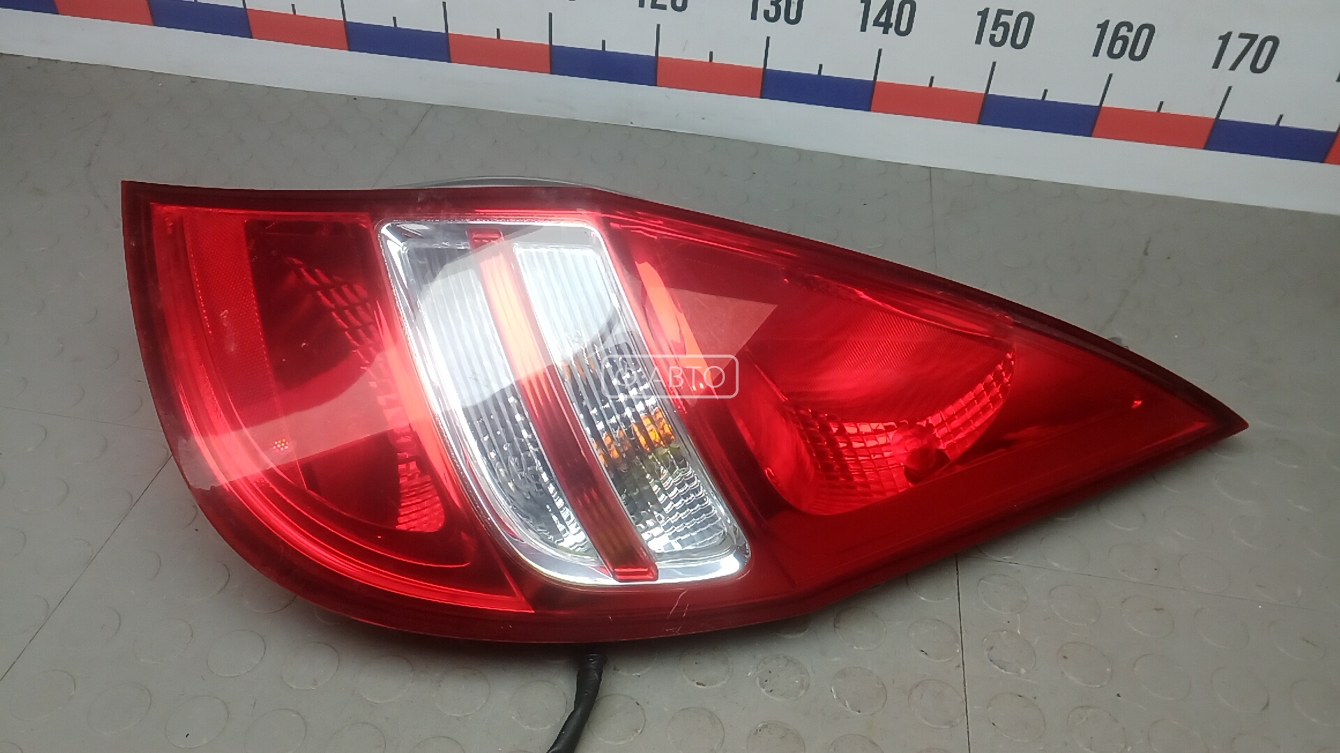 Фонарь задний правый HYUNDAI I30