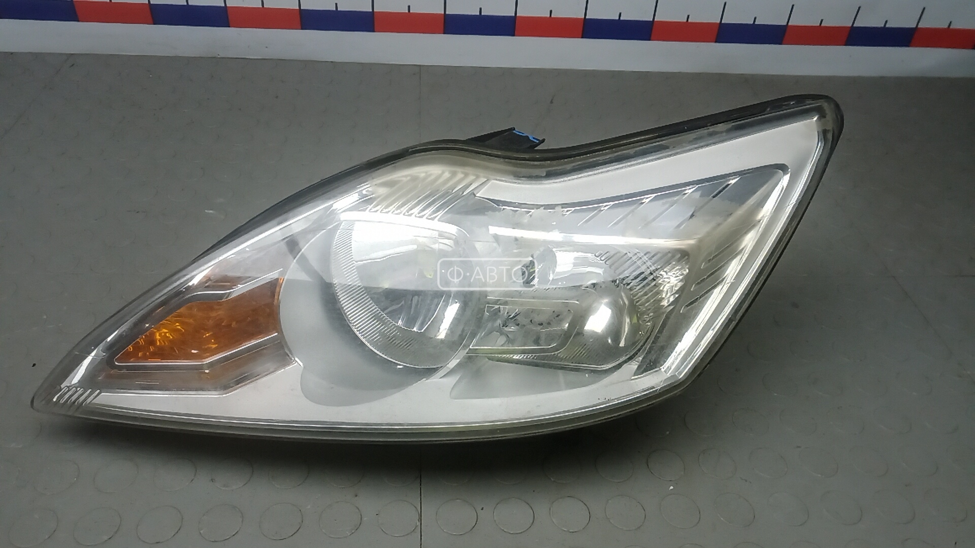 Фара левая FORD FOCUS