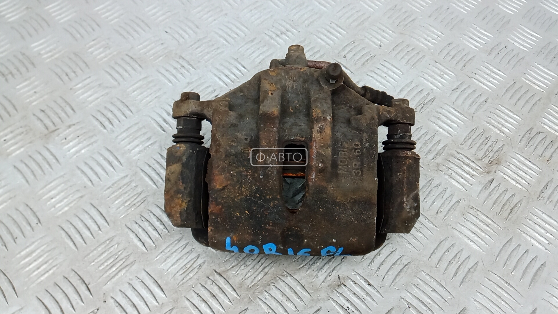 Суппорт тормозной передний левый