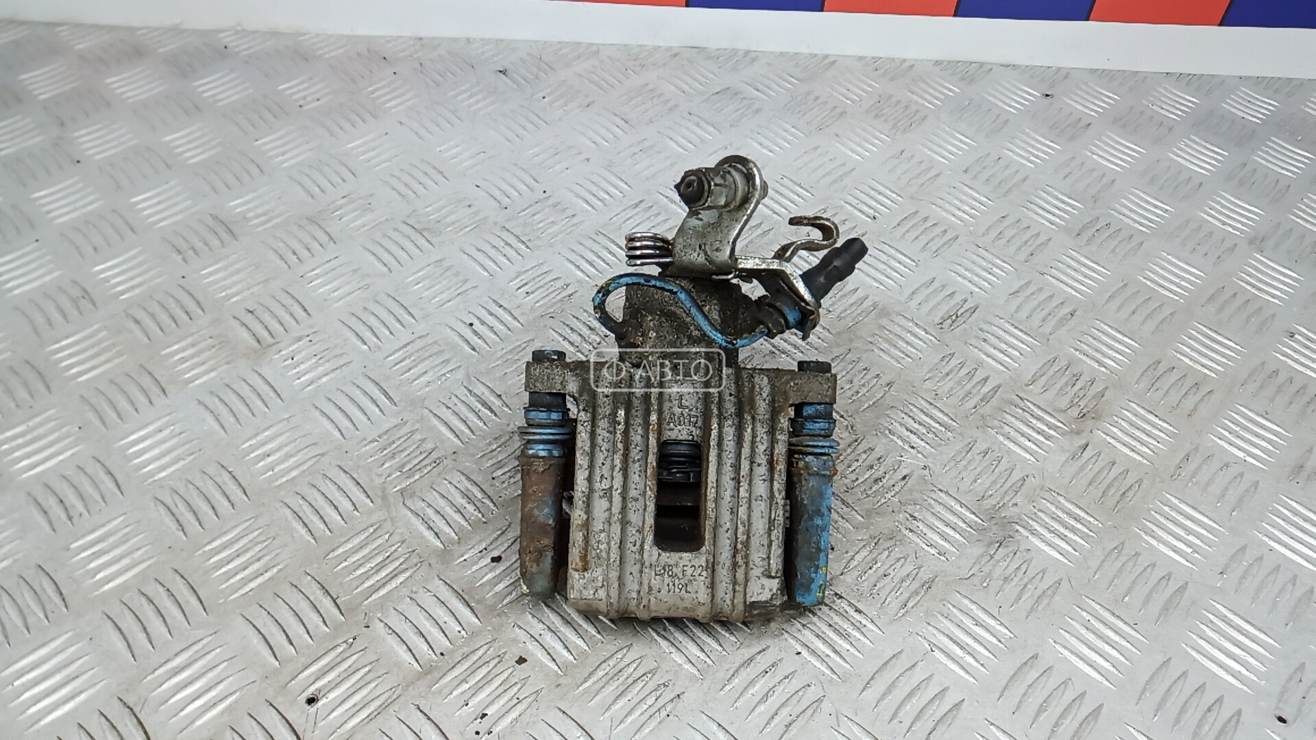 Суппорт тормозной задний левый