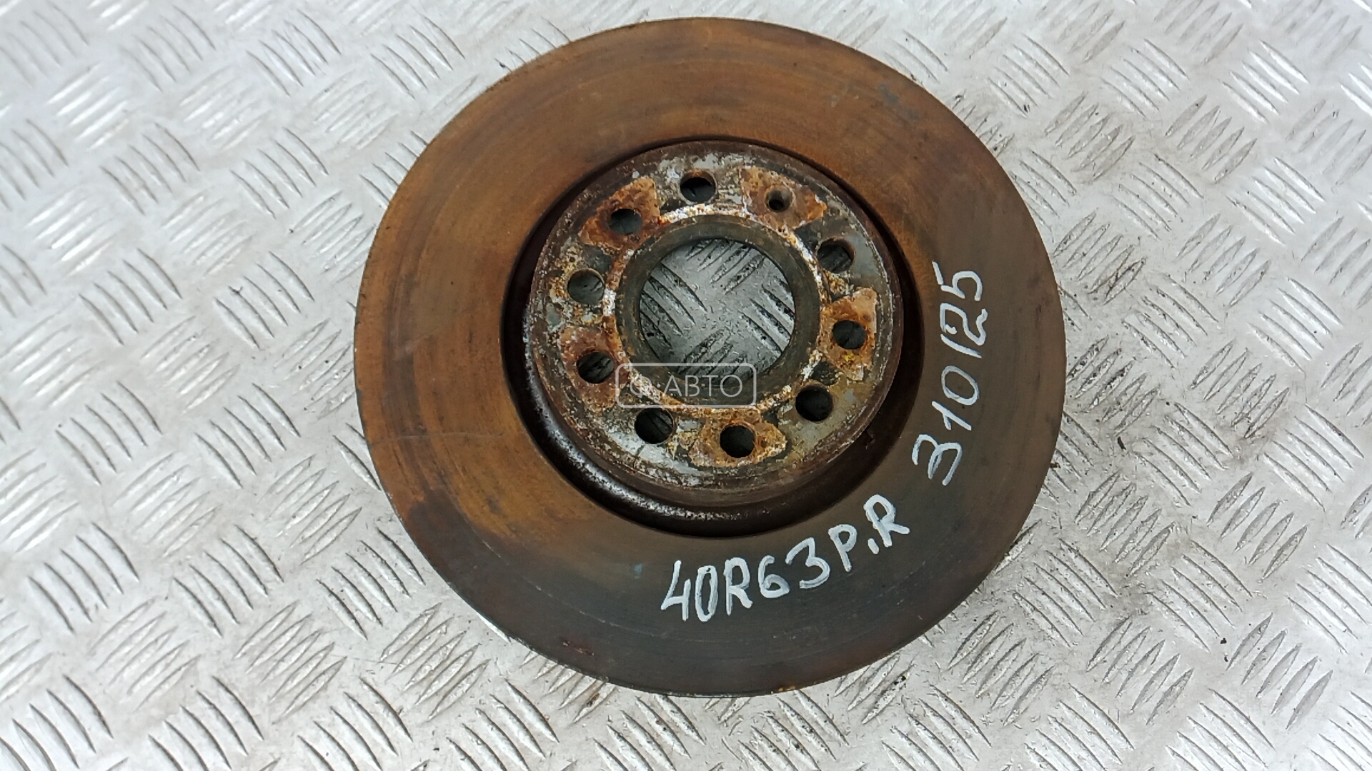 Диск тормозной передний