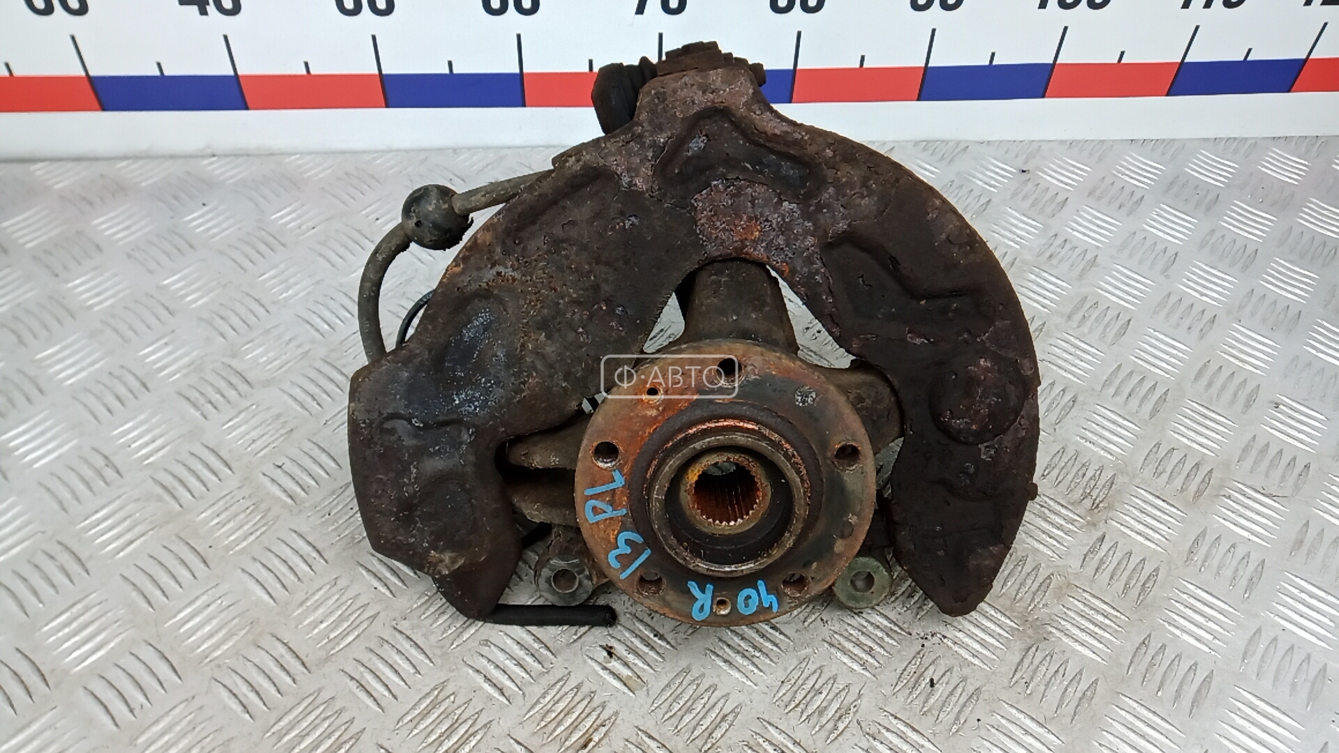 Ступица передняя левая