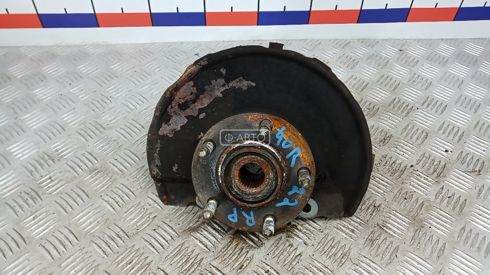 Ступица передняя правая