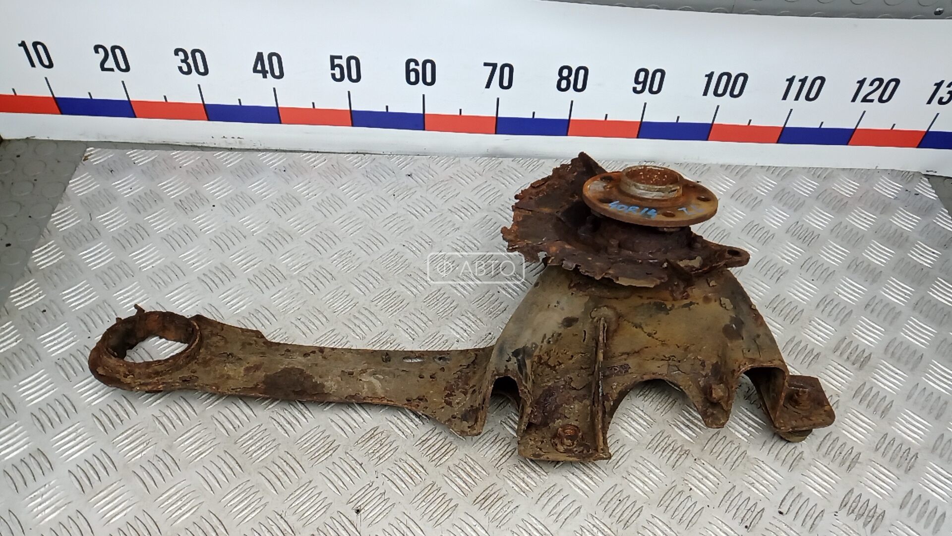 Ступица задняя левая