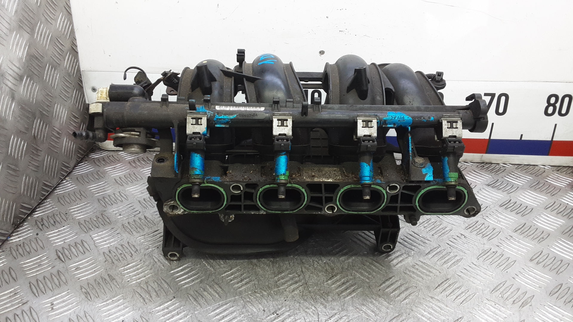 Впускной коллектор бензиновый FORD FOCUS 2