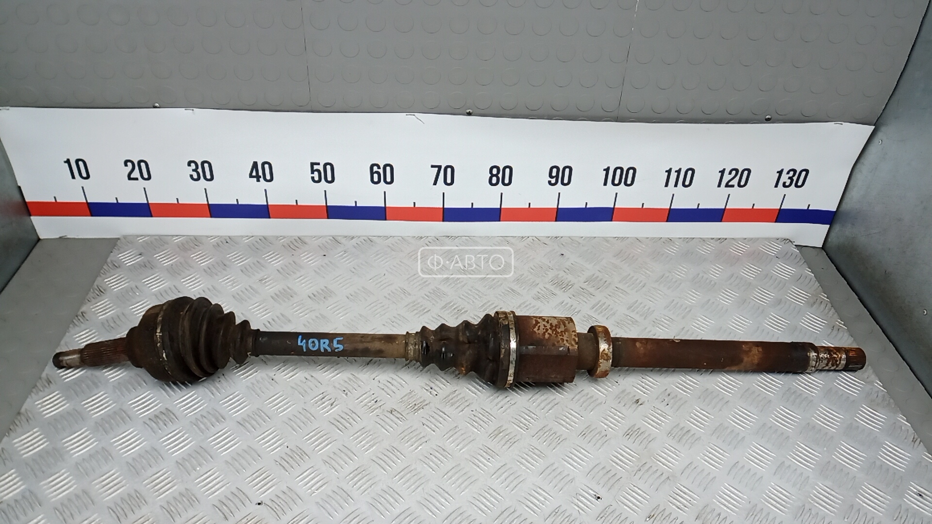 Привод передний правый