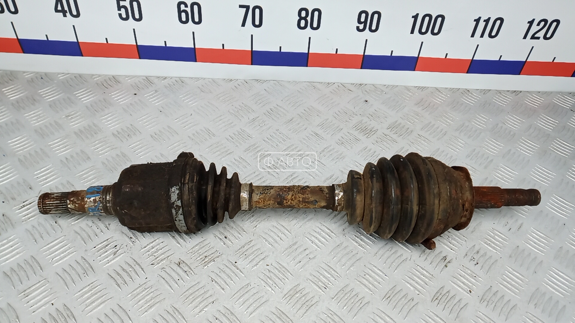 Привод передний левый