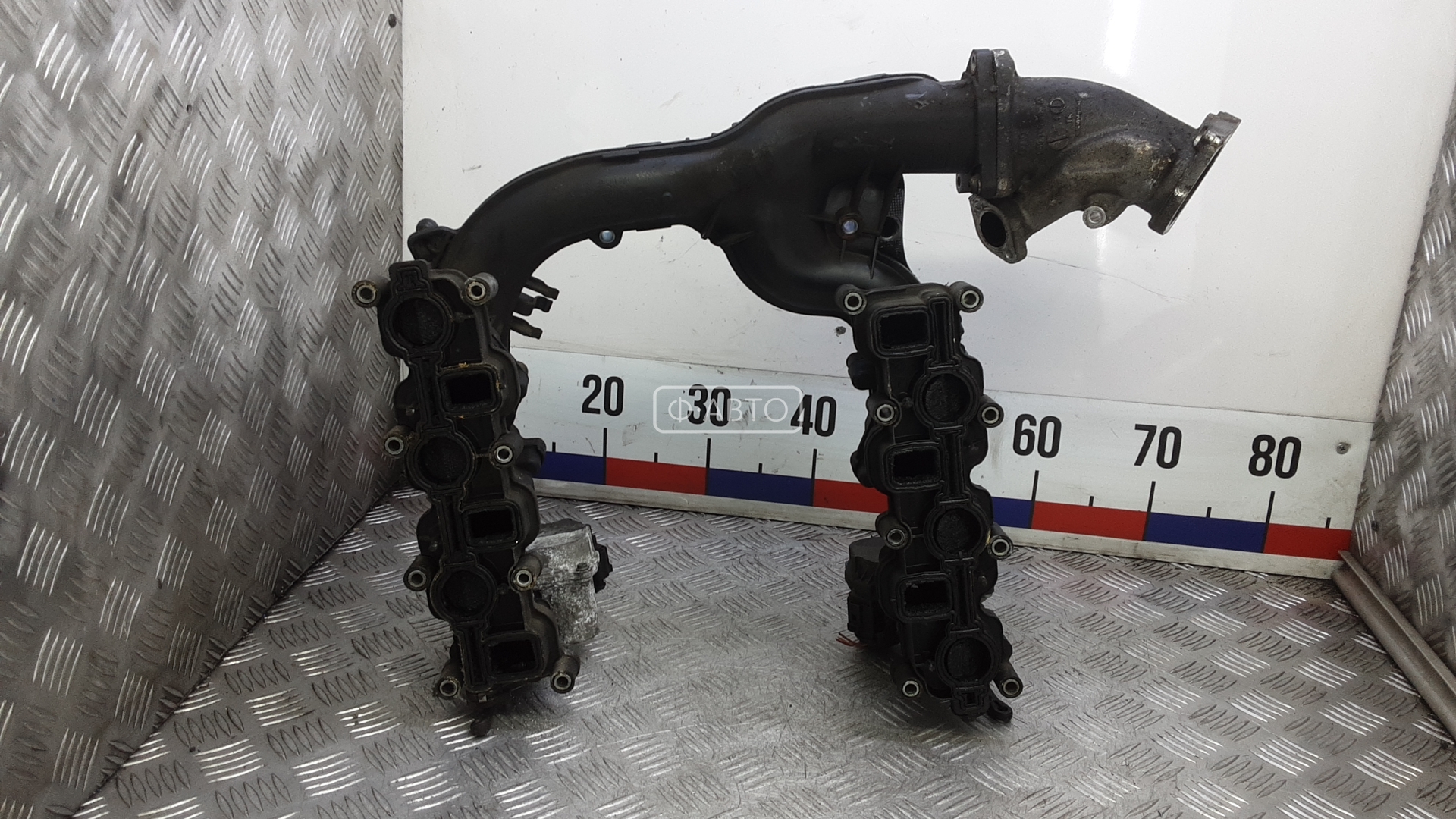 Впускной коллектор дизельный