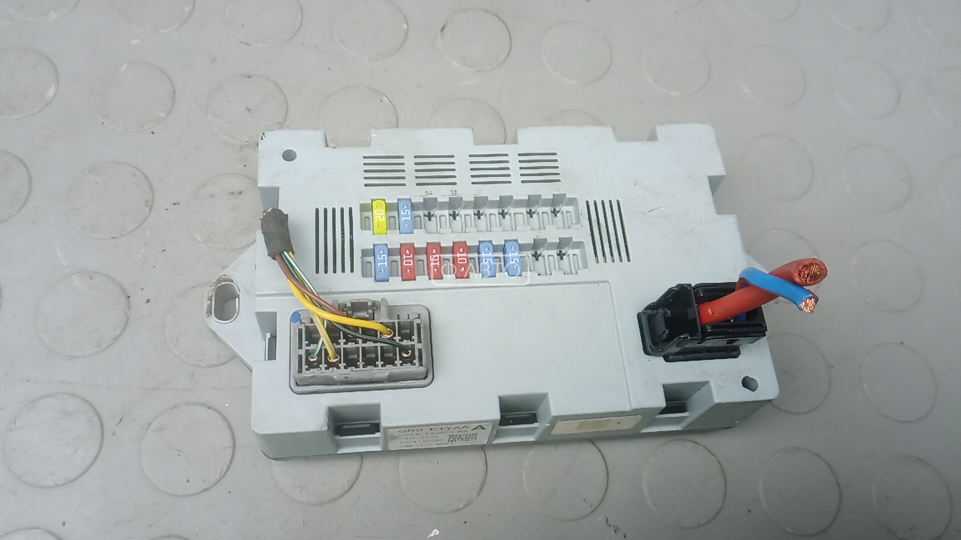 Блок предохранителей LAND ROVER DISCOVERY SPORT 1