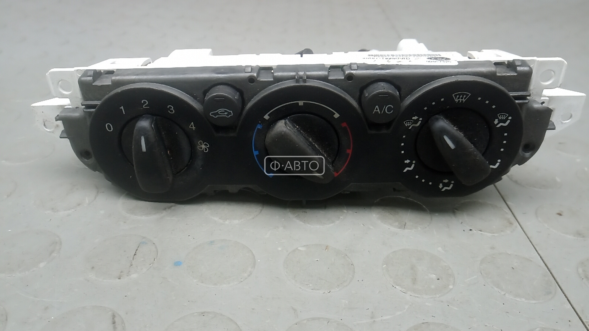 Блок управления печки и климат-контроля