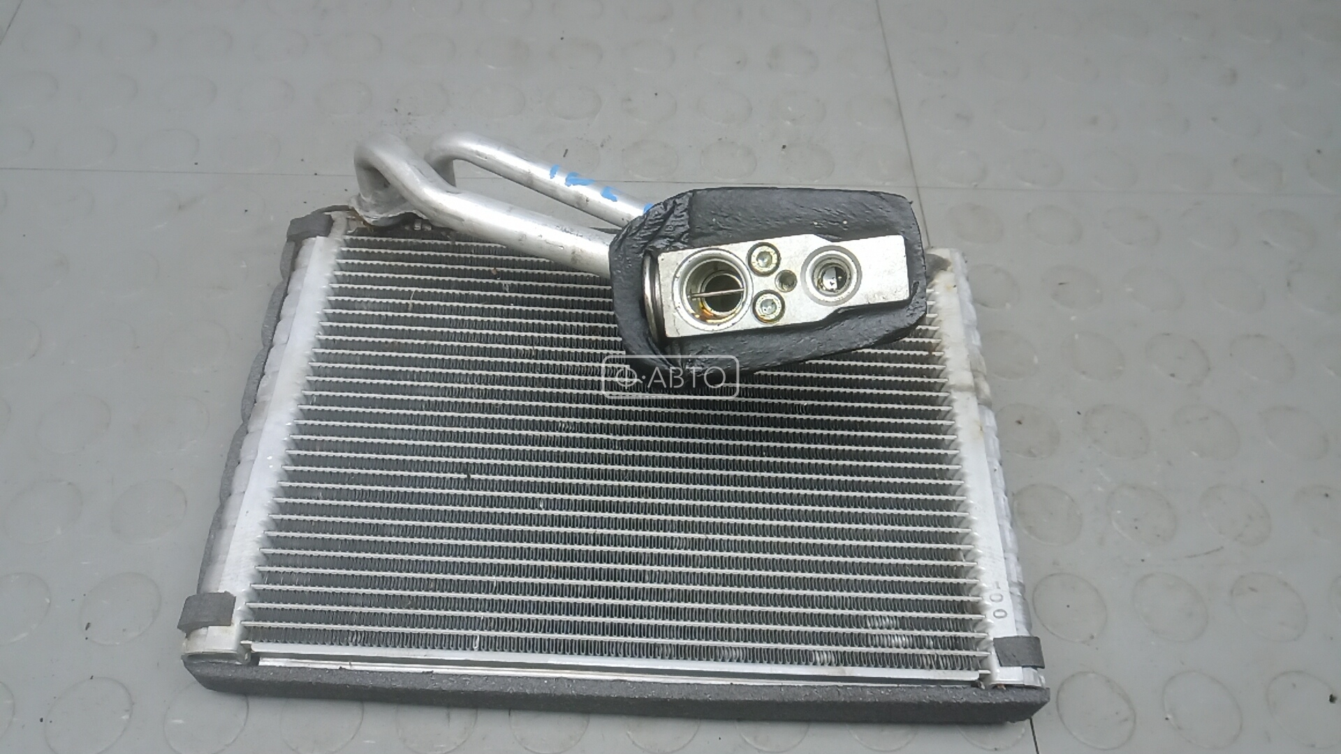 Радиатор отопителя