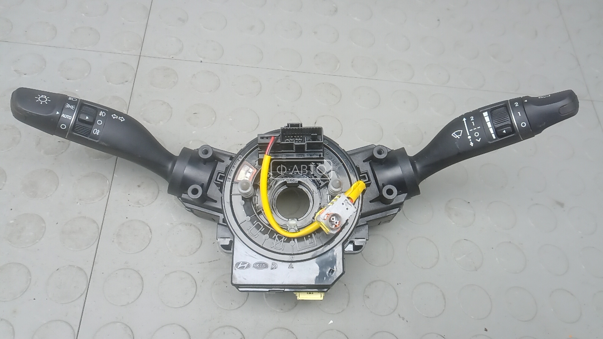 Переключатель поворотов и дворников (стрекоза)