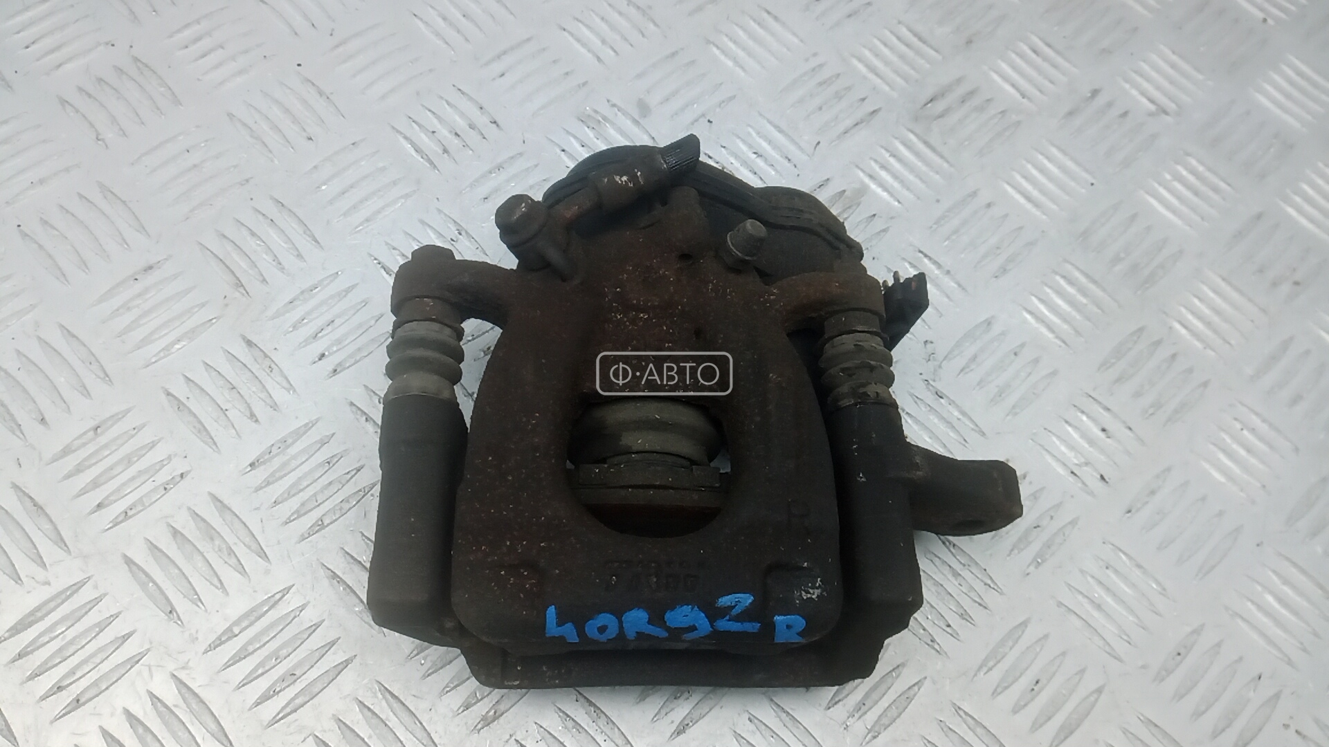 Суппорт тормозной задний правый