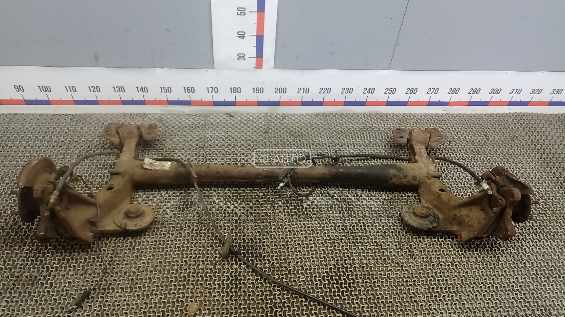 Балка задняя