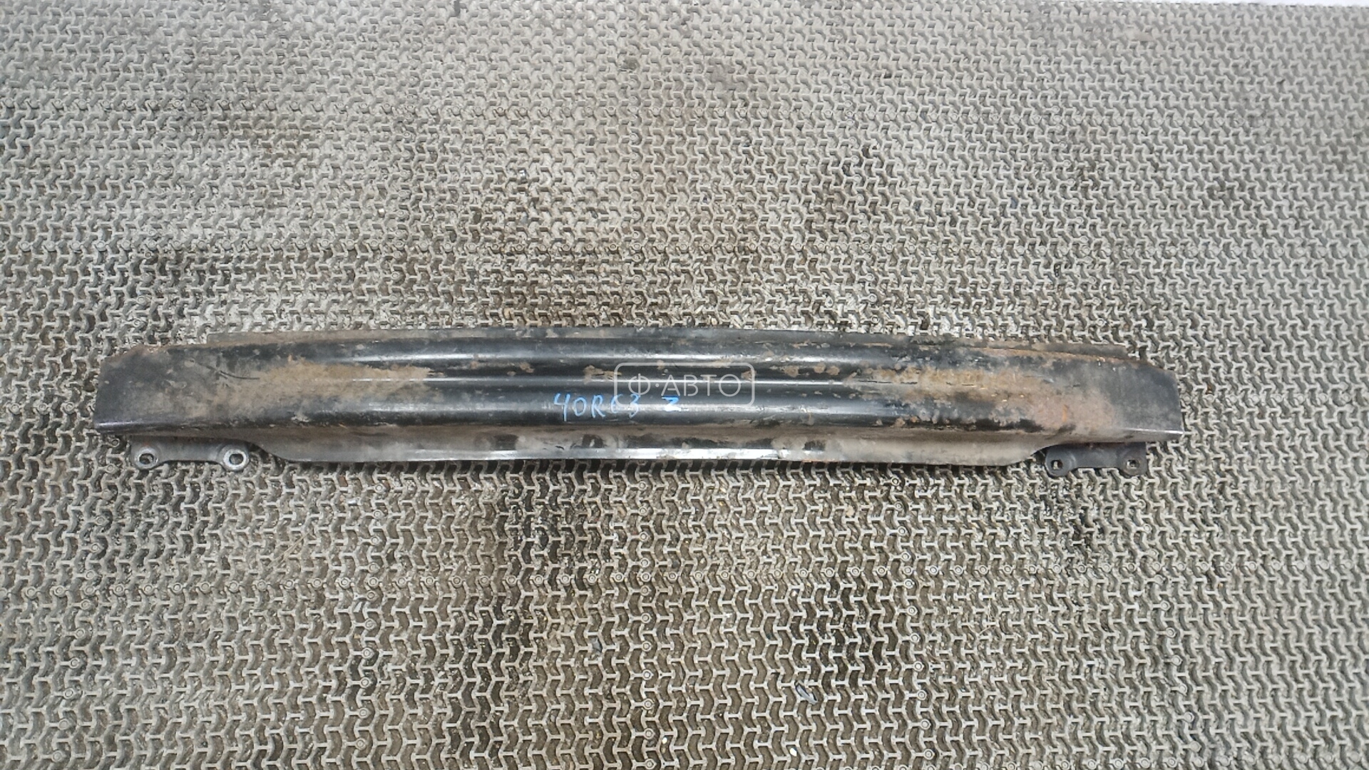 Усилитель бампера задний