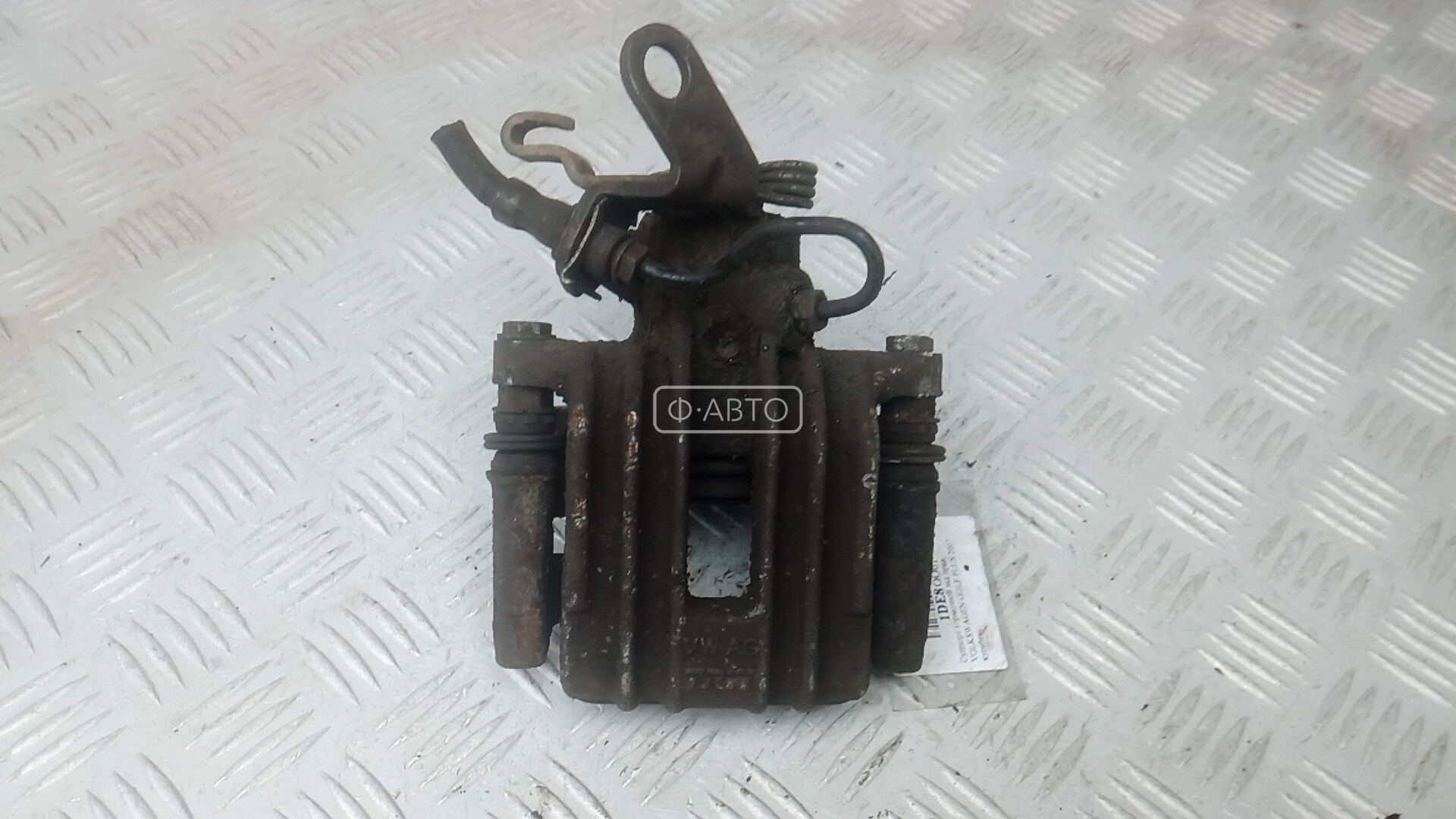 Суппорт тормозной задний правый