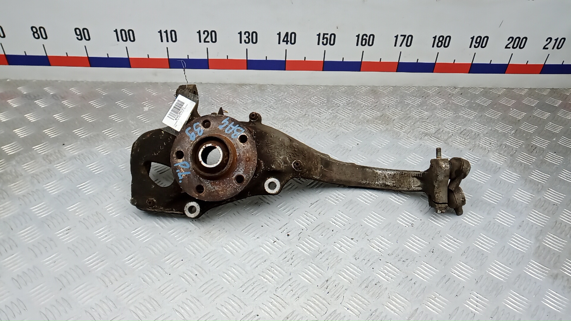 Ступица передняя левая AUDI A7 1