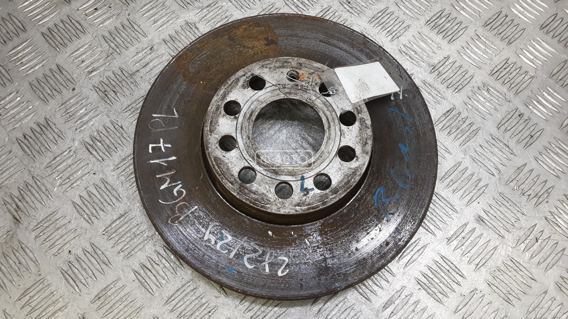 Диск тормозной передний