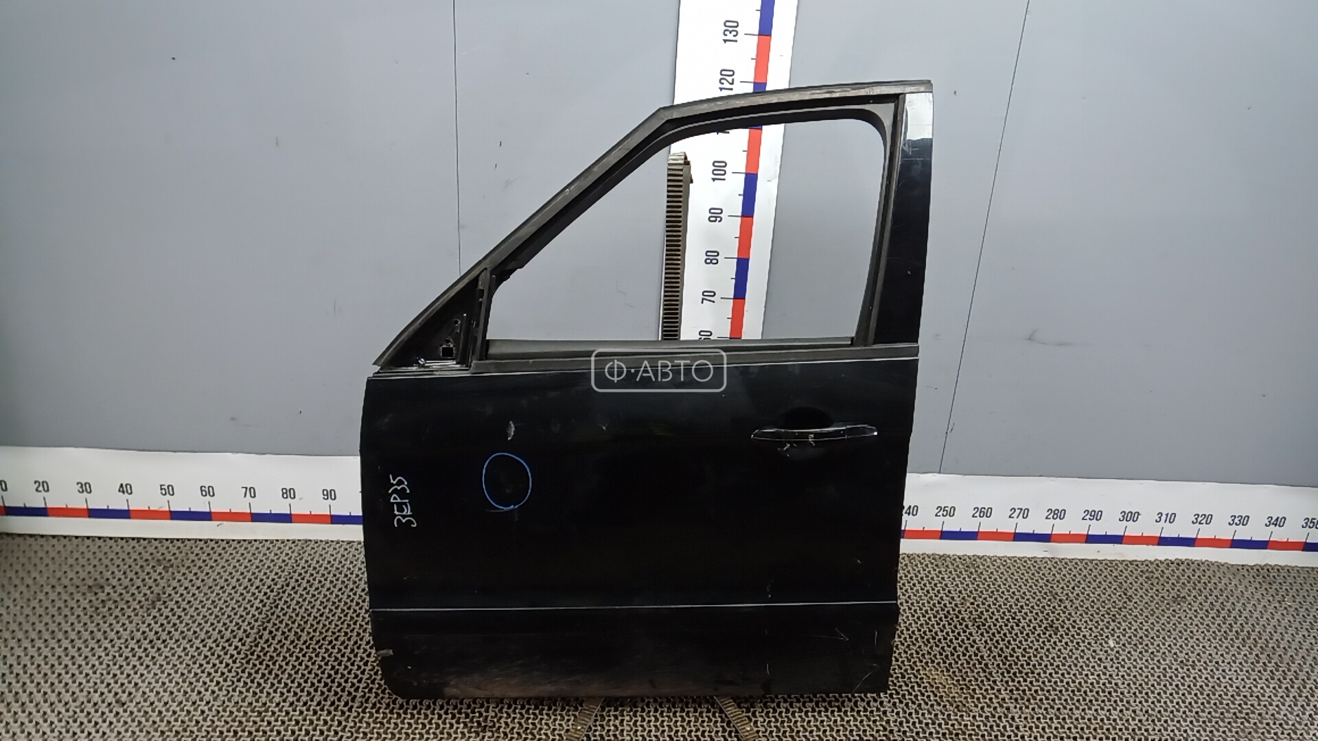 Дверь передняя левая