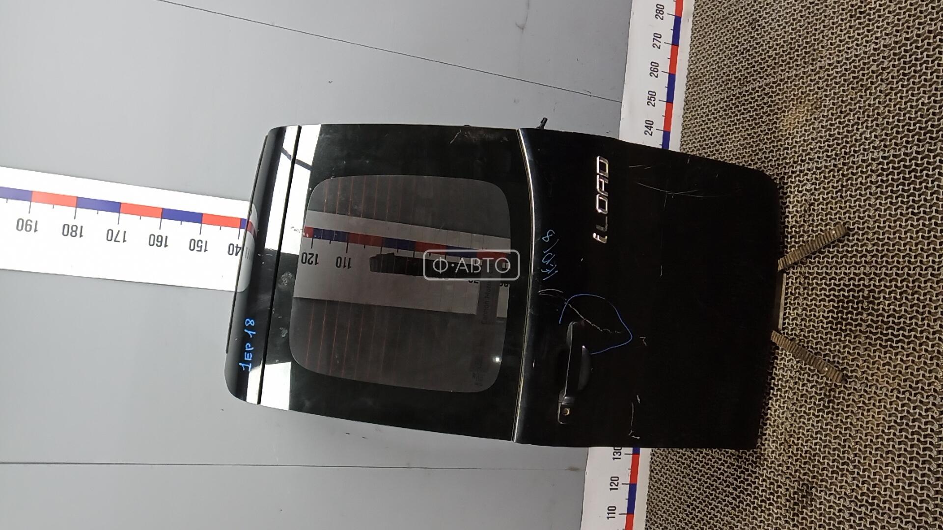 Дверь распашная правая